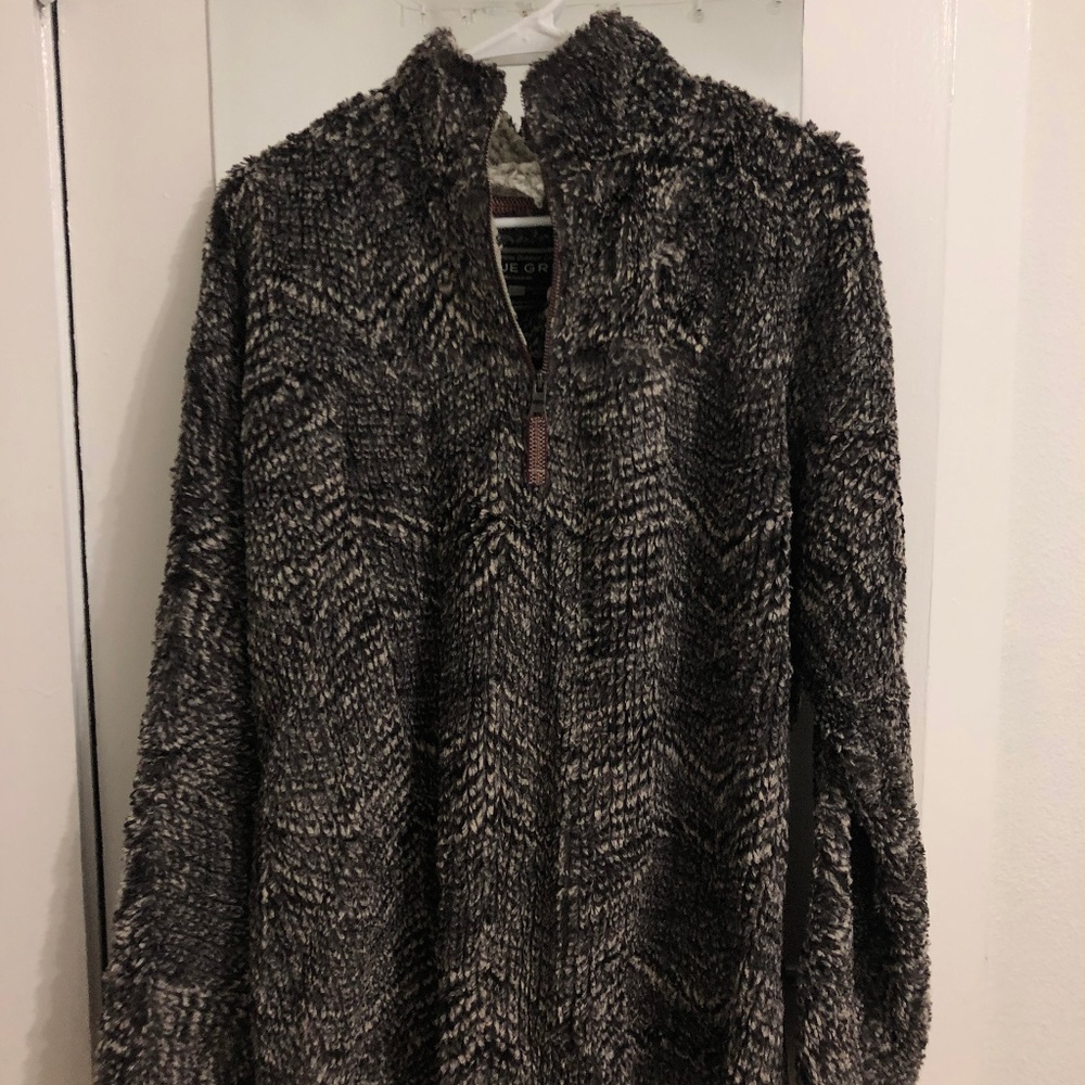 True Grit Quarter Zip Pullover - Size Small